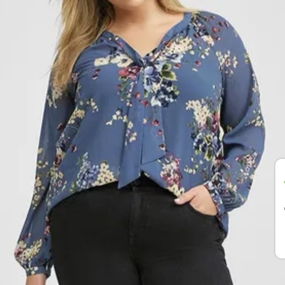 Torrid Blue Floral Crinkle Chiffon Tie Front Blouse Size 2X Boho Office